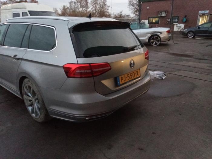 Volkswagen Passat Variant 1.6 TDI 16V Sloopvoertuig (2017, Grijs)