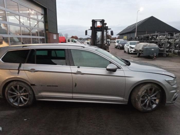 Volkswagen Passat Variant 1.6 TDI 16V Sloopvoertuig (2017, Grijs)