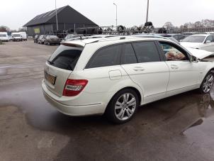 Mercedes C Estate 1.6 C-180K 16V BlueEfficiency Sloopvoertuig (2009, Wit)
