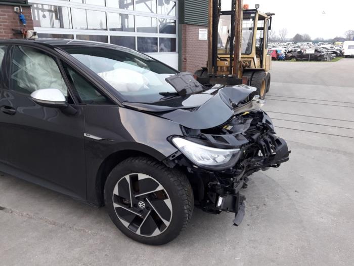 Volkswagen ID.3 First, Life, Pro 58 kWh Sloopvoertuig (2020, Grijs)