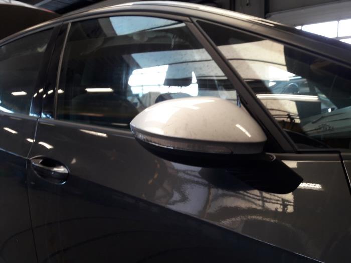 Volkswagen ID.3 First, Life, Pro 58 kWh Sloopvoertuig (2020, Grijs)