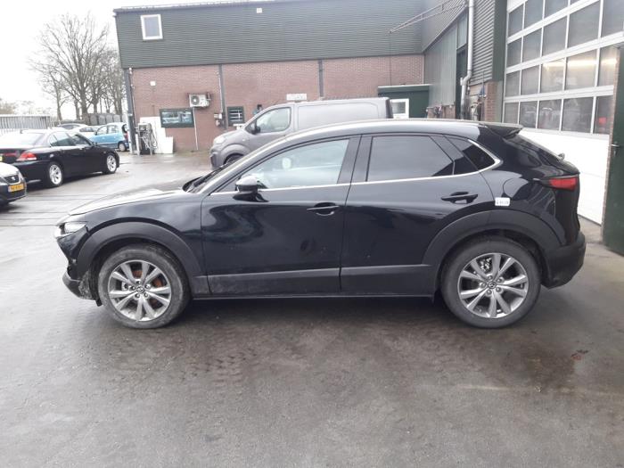Mazda CX-30 2.0 e-SkyActiv X 186 M Hybrid 16V Sloopvoertuig (2021, Zwart)