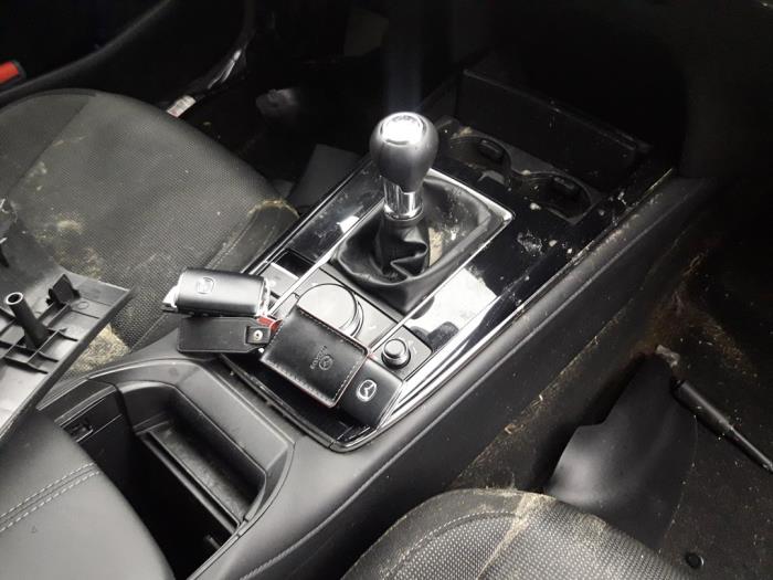 Mazda CX-30 2.0 e-SkyActiv X 186 M Hybrid 16V Sloopvoertuig (2021, Zwart)