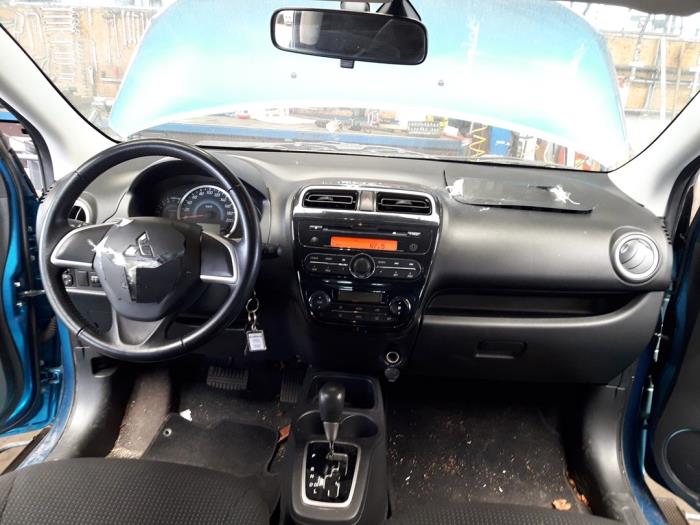 Mitsubishi Space Star 1.0 12V Sloopvoertuig (2015, Blauw)