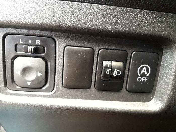 Mitsubishi Space Star 1.0 12V Sloopvoertuig (2015, Blauw)