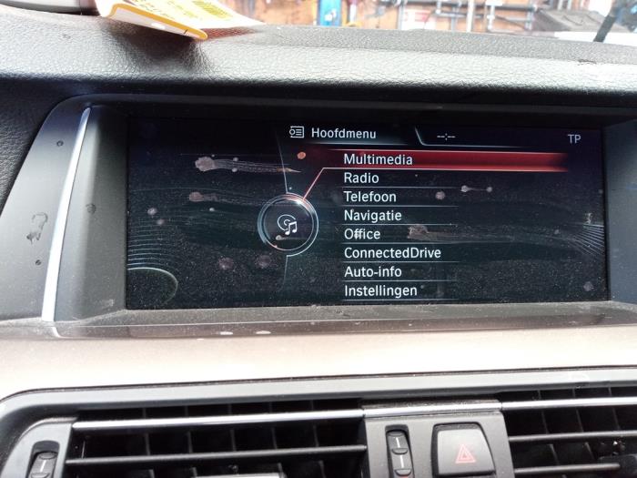 BMW 5 serie Touring 520d 16V Sloopvoertuig (2014, Grijs)