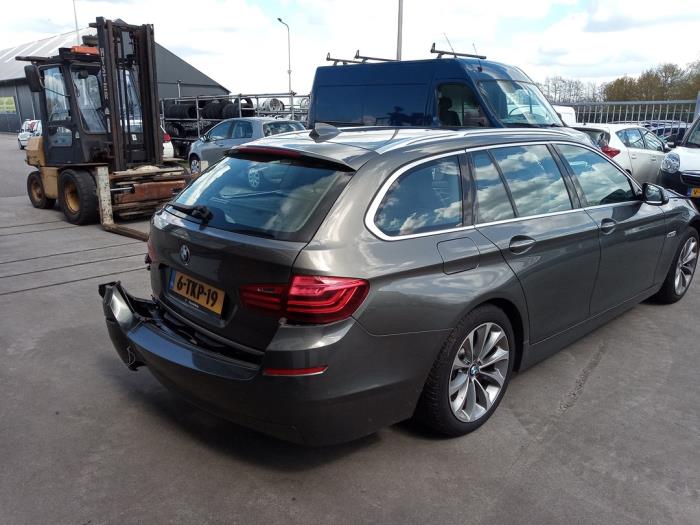 BMW 5 serie Touring 520d 16V Sloopvoertuig (2014, Grijs)