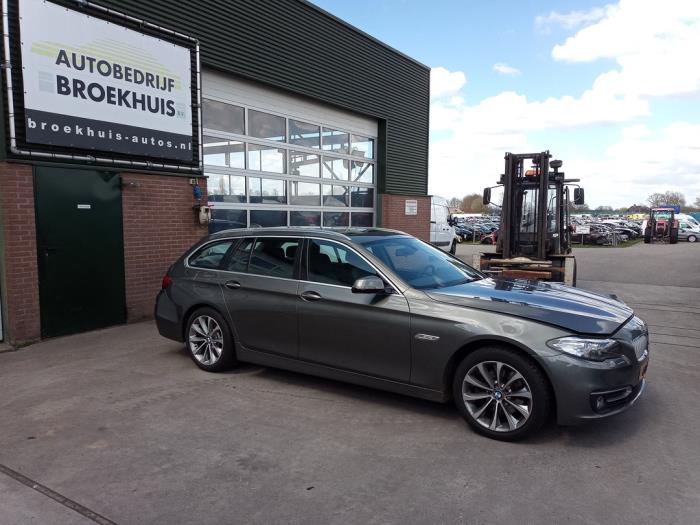 BMW 5 serie Touring 520d 16V Sloopvoertuig (2014, Grijs)