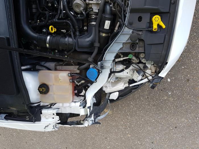 Ford Focus 3 Wagon 1.0 Ti-VCT EcoBoost 12V 125 Sloopvoertuig (2018, Wit)