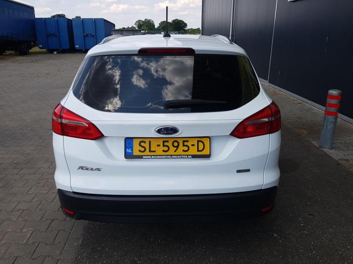 Ford Focus 3 Wagon 1.0 Ti-VCT EcoBoost 12V 125 Sloopvoertuig (2018, Wit)