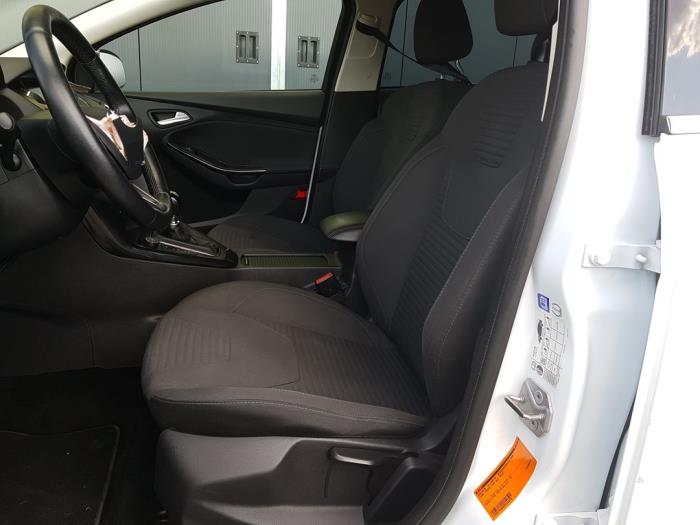 Ford Focus 3 Wagon 1.0 Ti-VCT EcoBoost 12V 125 Sloopvoertuig (2018, Wit)