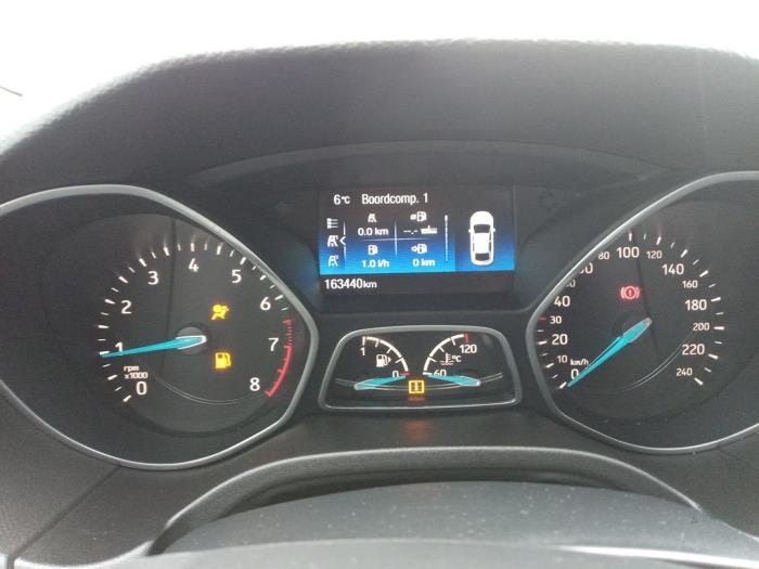 Ford Focus 3 Wagon 1.0 Ti-VCT EcoBoost 12V 125 Sloopvoertuig (2018, Wit)