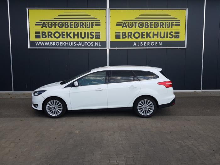Ford Focus 3 Wagon 1.0 Ti-VCT EcoBoost 12V 125 Sloopvoertuig (2018, Wit)