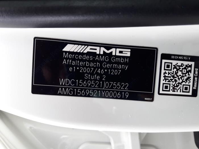 Mercedes GLA AMG 2.0 45 AMG Turbo 16V Sloopvoertuig (2015, Wit)