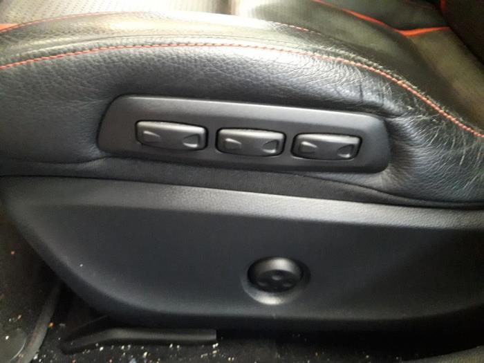 Mercedes GLA AMG 2.0 45 AMG Turbo 16V Sloopvoertuig (2015, Wit)