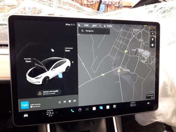 Tesla Model 3 Long Range AWD 75 kWh Sloopvoertuig (2019, Wit)
