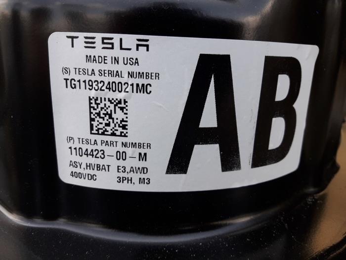 Tesla Model 3 Long Range AWD 75 kWh Sloopvoertuig (2019, Wit)