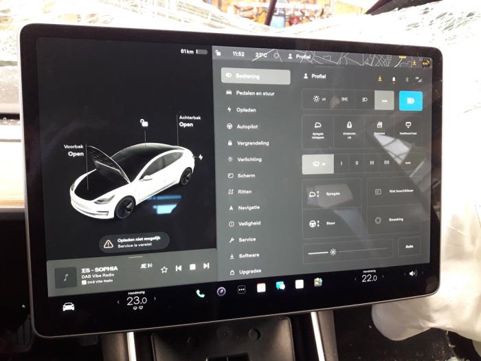 Tesla Model 3 Long Range AWD 75 kWh Sloopvoertuig (2019, Wit)