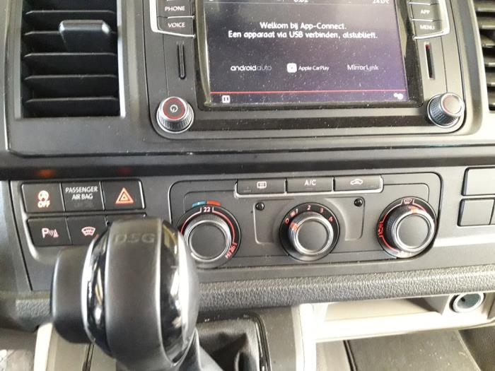 Volkswagen Transporter T6 2.0 TDI 150 Sloopvoertuig (2018, Zwart)