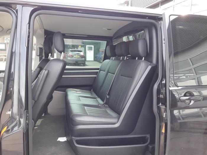 Volkswagen Transporter T6 2.0 TDI 150 Sloopvoertuig (2018, Zwart)