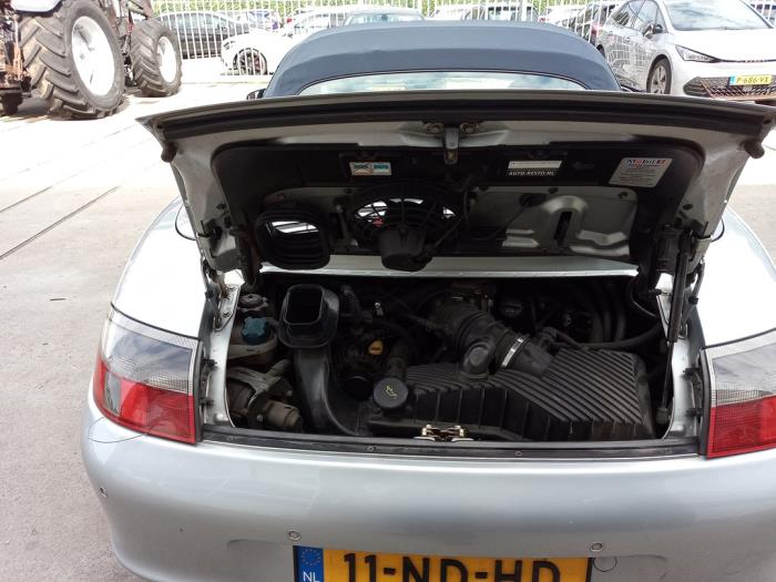 Porsche 911 3.6 Carrera 4 24V Sloopvoertuig (2003, Grijs)