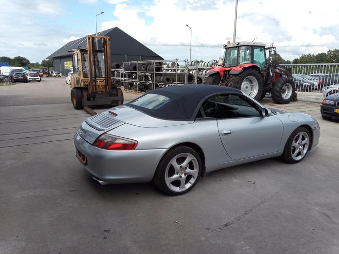 Porsche 911 3.6 Carrera 4 24V Sloopvoertuig (2003, Grijs)