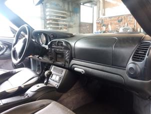 Porsche 911 3.6 Carrera 4 24V Sloopvoertuig (2003, Grijs)