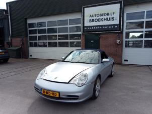 Porsche 911 3.6 Carrera 4 24V Sloopvoertuig (2003, Grijs)