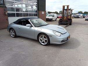 Porsche 911 3.6 Carrera 4 24V Sloopvoertuig (2003, Grijs)