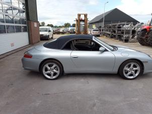 Porsche 911 3.6 Carrera 4 24V Sloopvoertuig (2003, Grijs)