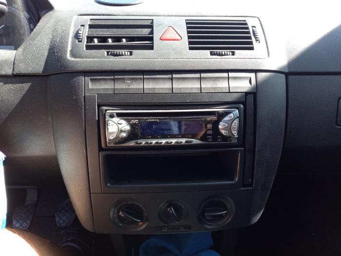 Skoda Fabia 1.2 HTP Sloopvoertuig (2005, Beige)