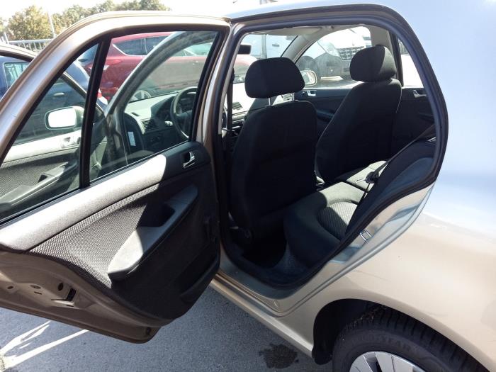 Skoda Fabia 1.2 HTP Sloopvoertuig (2005, Beige)