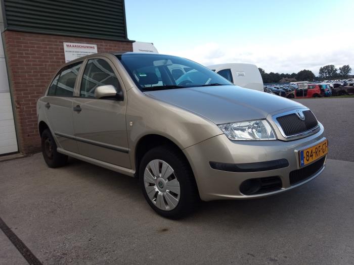 Skoda Fabia 1.2 HTP Sloopvoertuig (2005, Beige)