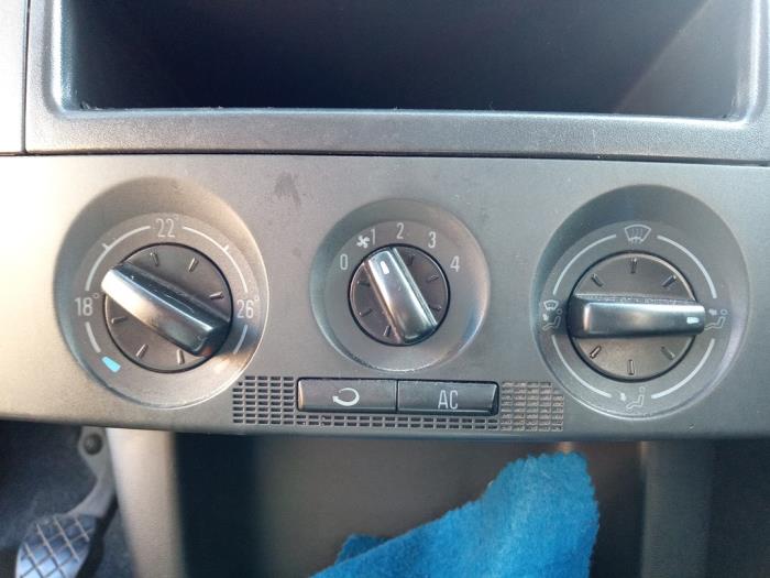 Skoda Fabia 1.2 HTP Sloopvoertuig (2005, Beige)