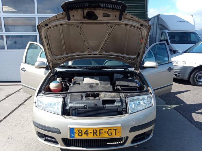 Skoda Fabia 1.2 HTP Sloopvoertuig (2005, Beige)