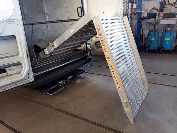 Iveco New Daily VI 33S16, 35C16, 35S16 Sloopvoertuig (2018, Wit)