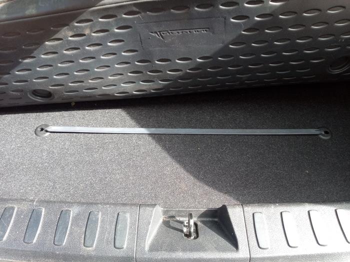 BMW X1 xDrive 20d 2.0 16V Sloopvoertuig (2013, Zwart)