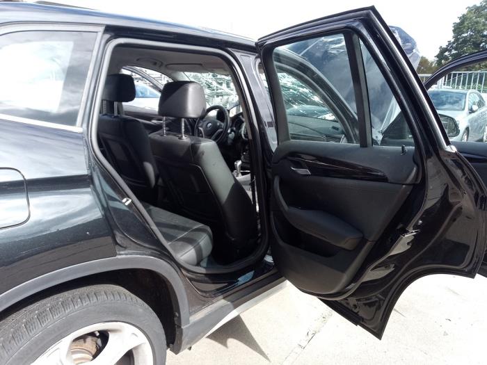 BMW X1 xDrive 20d 2.0 16V Sloopvoertuig (2013, Zwart)