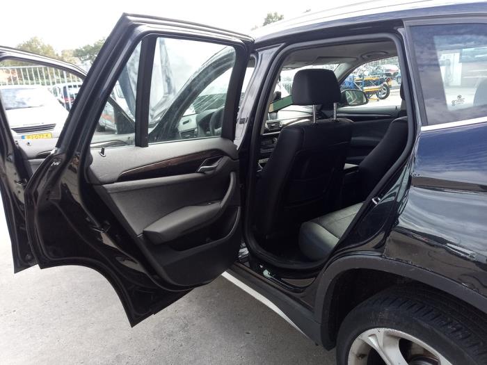 BMW X1 xDrive 20d 2.0 16V Sloopvoertuig (2013, Zwart)