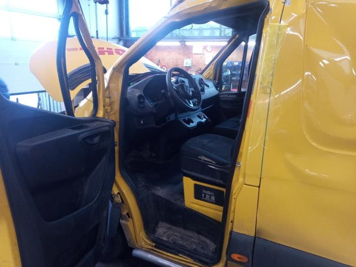 Mercedes Sprinter 3,5t 316 CDI 2.1 D RWD Sloopvoertuig (2020, Geel)