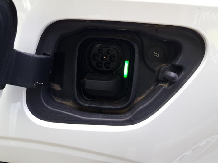 Polestar Polestar 2 63kWh Standard Range Single Motor Sloopvoertuig (2021, Wit)