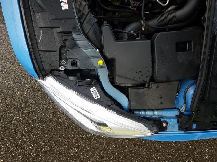 Ford Focus 3 1.0 Ti-VCT EcoBoost 12V 100 Sloopvoertuig (2016, Blauw)