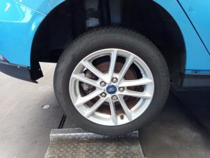 Ford Focus 3 1.0 Ti-VCT EcoBoost 12V 100 Sloopvoertuig (2016, Blauw)