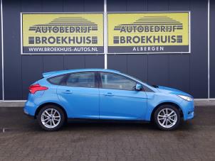 Ford Focus 3 1.0 Ti-VCT EcoBoost 12V 100 Sloopvoertuig (2016, Blauw)