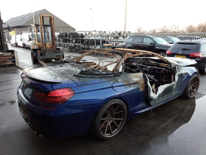 BMW 6 serie M6 V8 32V TwinPower Turbo Sloopvoertuig (2012, Blauw)