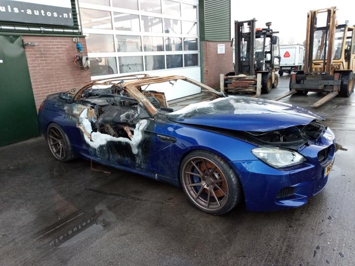 BMW 6 serie M6 V8 32V TwinPower Turbo Sloopvoertuig (2012, Blauw)