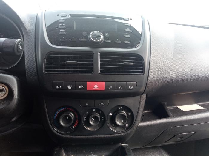 Opel Combo 1.3 CDTI 16V Sloopvoertuig (2018, Wit)