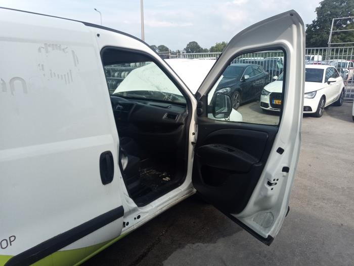Opel Combo 1.3 CDTI 16V Sloopvoertuig (2018, Wit)