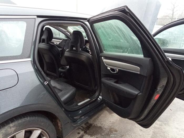 Volvo V90 II 2.0 T5 16V Sloopvoertuig (2017, Grijs)