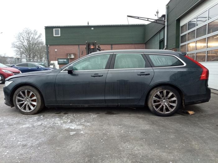Volvo V90 II 2.0 T5 16V Sloopvoertuig (2017, Grijs)